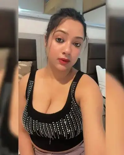 Call Girls Service Brahmapuri